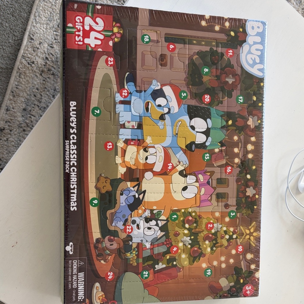 Bluey Classic Christmas Advent Calendar - Holiday Ornaments (Multicolor). New.